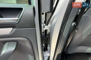 Хэтчбек Volkswagen Golf 2008 в 