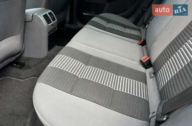 Хэтчбек Volkswagen Golf 2008 в 