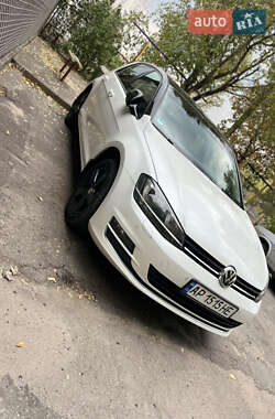 Хэтчбек Volkswagen Golf 2013 в Запорожье