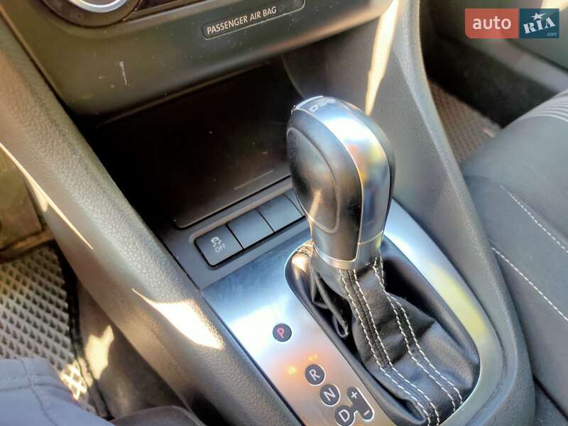 Універсал Volkswagen Golf 2013 в Луцьку