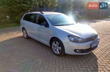 Універсал Volkswagen Golf 2013 в Луцьку