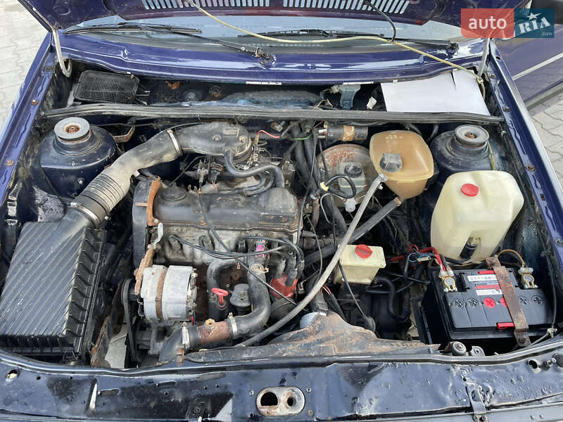 Хетчбек Volkswagen Golf 1989 в Тернополі