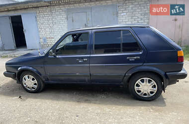 Хэтчбек Volkswagen Golf 1988 в 