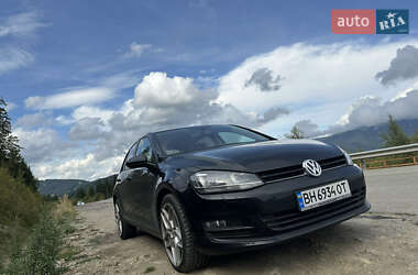 Хэтчбек Volkswagen Golf 2013 в Одессе