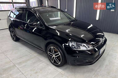 Универсал Volkswagen Golf 2014 в 