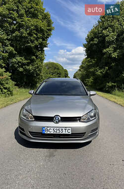 Универсал Volkswagen Golf 2014 в Львове