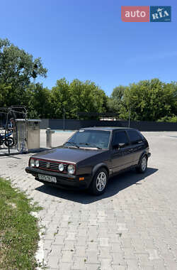 Хэтчбек Volkswagen Golf 1987 в Черновцах