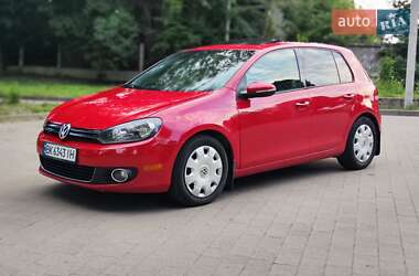 Хэтчбек Volkswagen Golf 2011 в Львове