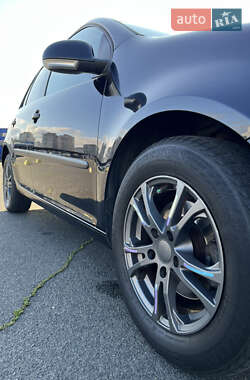 Хэтчбек Volkswagen Golf 2006 в 