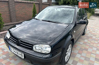 Хэтчбек Volkswagen Golf 2000 в 