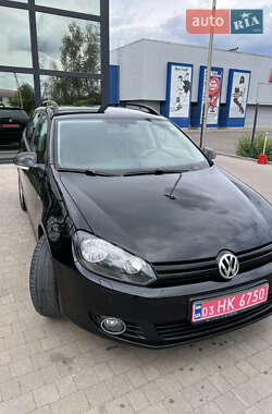 Универсал Volkswagen Golf 2012 в 