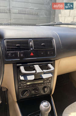 Универсал Volkswagen Golf 2000 в 