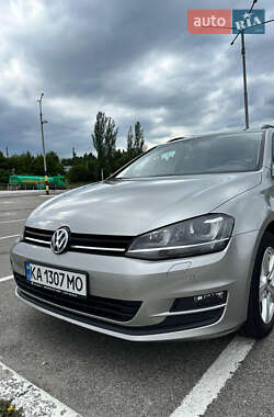 Универсал Volkswagen Golf 2014 в 