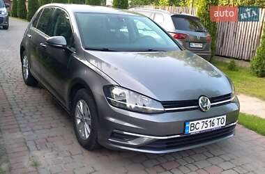 Хетчбек Volkswagen Golf 2019 в Львові