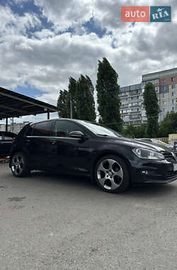 Хэтчбек Volkswagen Golf 2014 в Черкассах