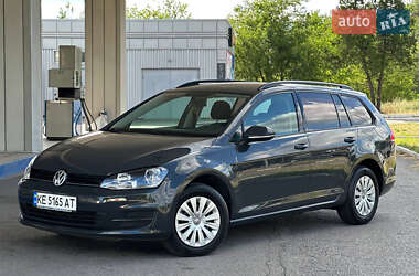 Універсал Volkswagen Golf 2015 в Дніпрі