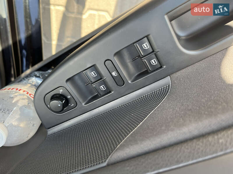 Универсал Volkswagen Golf 2007 в Яготине