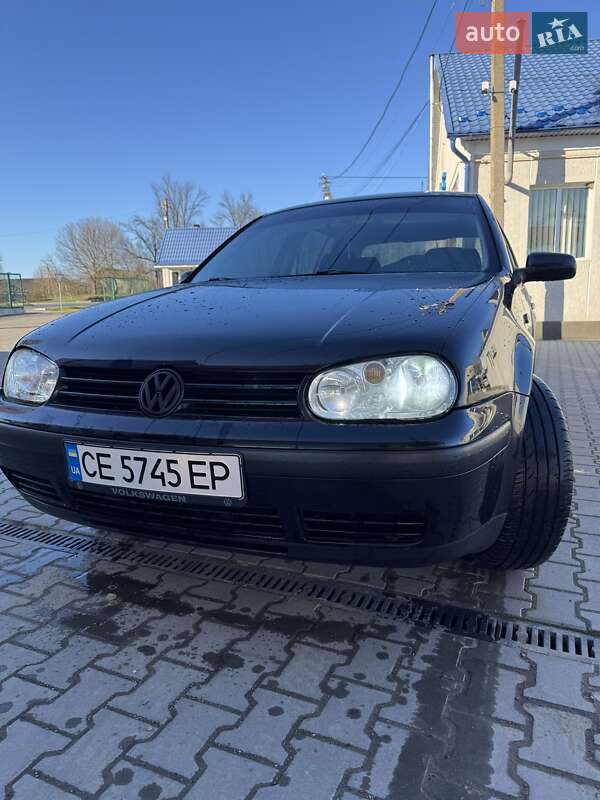 Volkswagen Golf 2001