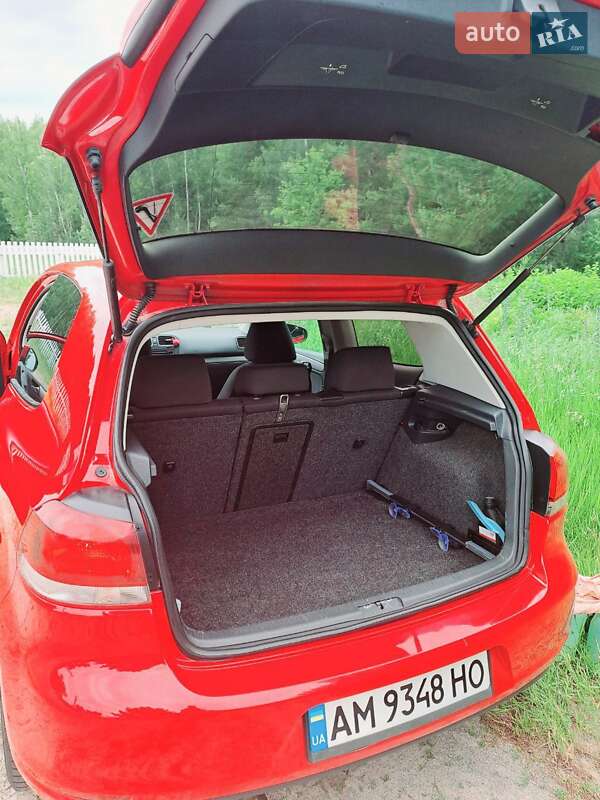 Хэтчбек Volkswagen Golf 2012 в Житомире фото 2 Хэтчбек Volkswagen Golf 2012 в Житомире