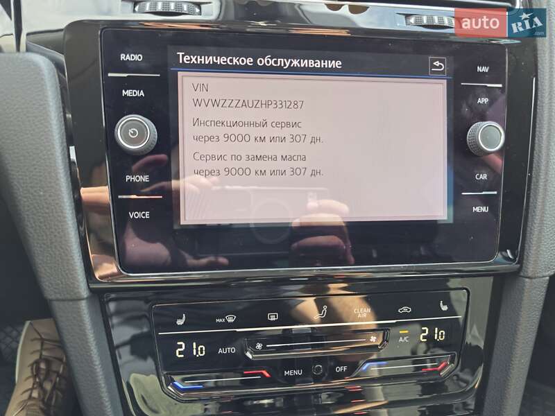 Хэтчбек Volkswagen Golf 2017 в Мукачево