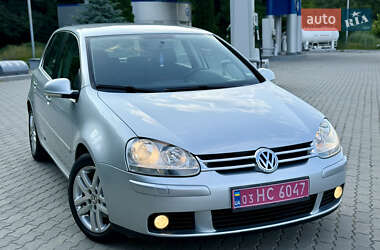 Хэтчбек Volkswagen Golf 2007 в Могилев-Подольске