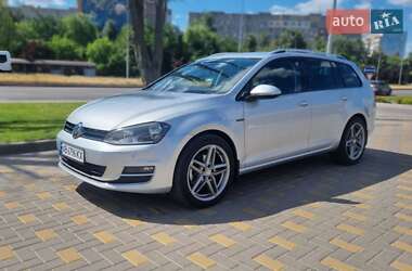 Універсал Volkswagen Golf 2015 в Вінниці