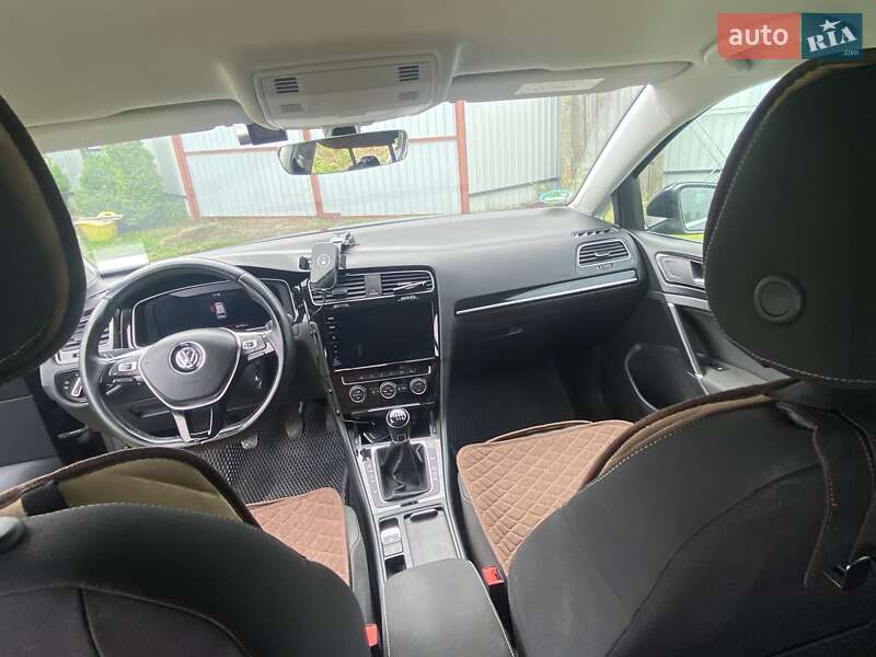 Универсал Volkswagen Golf 2018 в Крюковщине