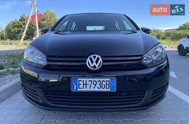 Хетчбек Volkswagen Golf 2011 в Калуші