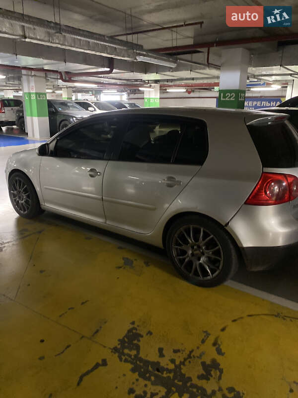 Хэтчбек Volkswagen Golf 2004 в Львове фото 18 Хэтчбек Volkswagen Golf 2004 в Львове