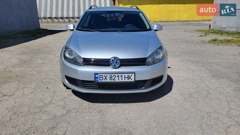 Універсал Volkswagen Golf 2011 в Хмельницькому