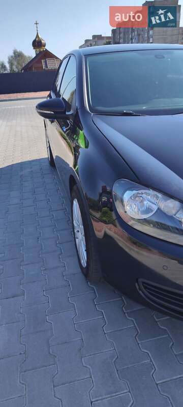 Хетчбек Volkswagen Golf 2010 в Хмельницькому
