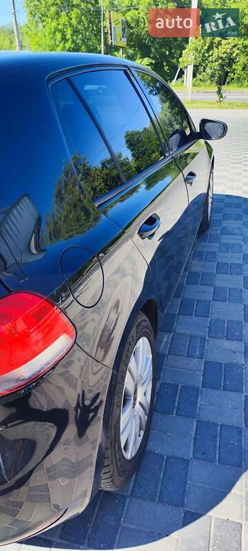 Хетчбек Volkswagen Golf 2010 в Хмельницькому