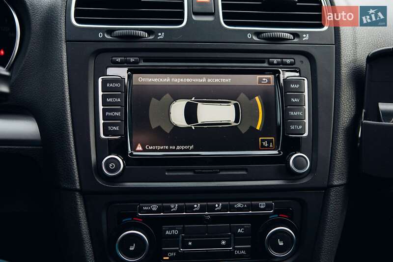 Універсал Volkswagen Golf 2011 в Вінниці