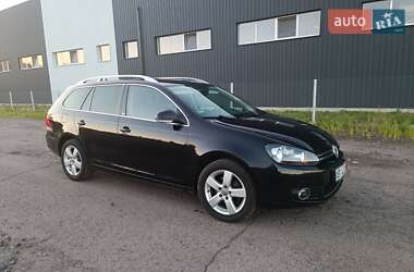 Універсал Volkswagen Golf 2012 в Луцьку