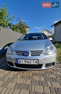Хетчбек Volkswagen Golf 2005 в Києві