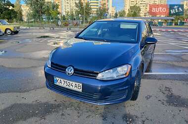 Хетчбек Volkswagen Golf 2014 в Києві
