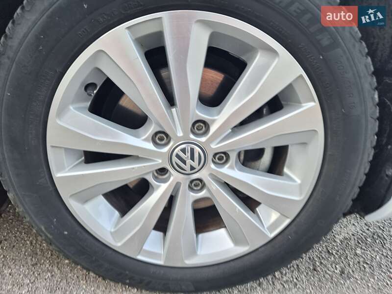 Универсал Volkswagen Golf 2019 в Харькове