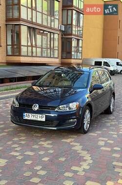 Универсал Volkswagen Golf 2015 в Виннице