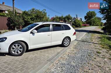 Универсал Volkswagen Golf 2010 в Львове