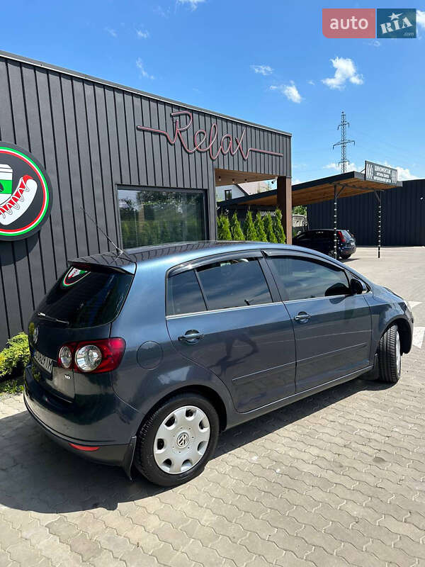 Хетчбек Volkswagen Golf 2007 в Яворові