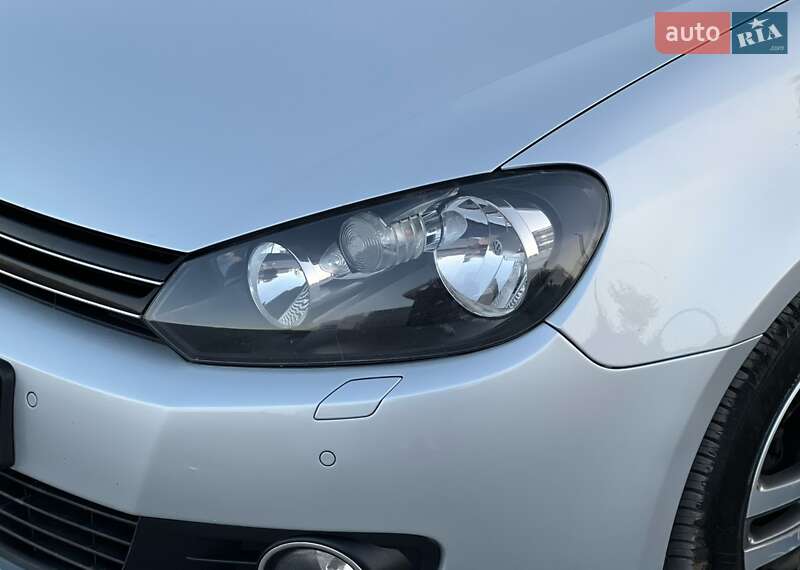 Универсал Volkswagen Golf 2010 в Кременце
