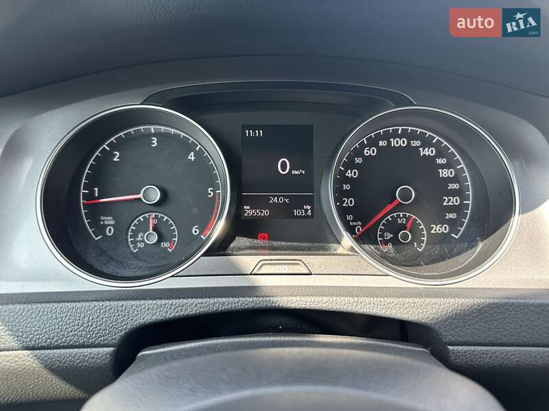 Универсал Volkswagen Golf 2014 в Виннице