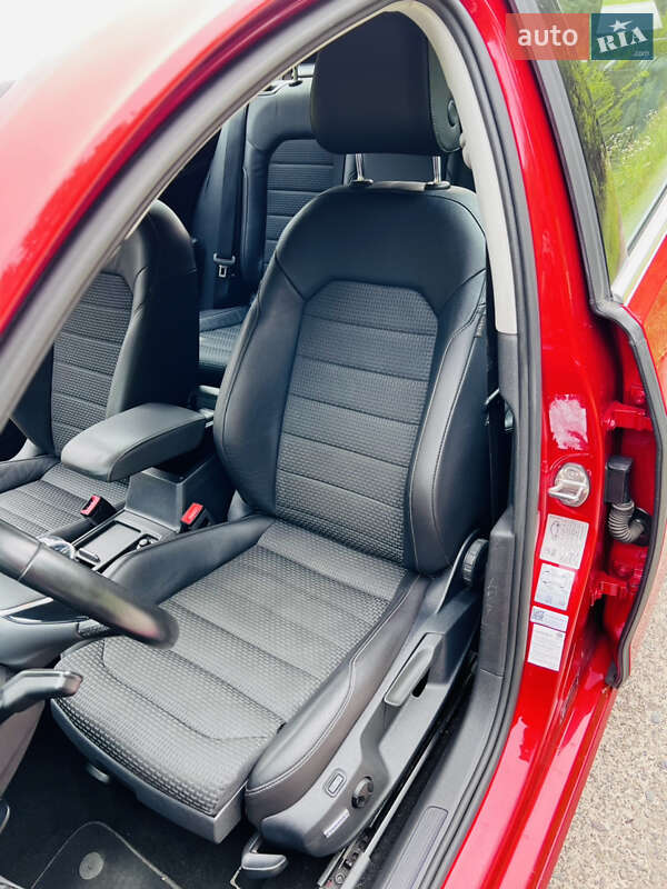 Універсал Volkswagen Golf 2015 в Сарнах