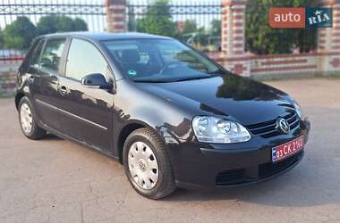 Хетчбек Volkswagen Golf 2005 в Ніжині