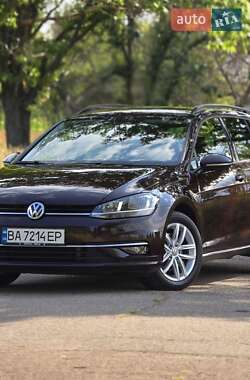 Универсал Volkswagen Golf 2017 в Кропивницком