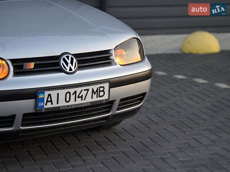 Хетчбек Volkswagen Golf 2000 в Кропивницькому