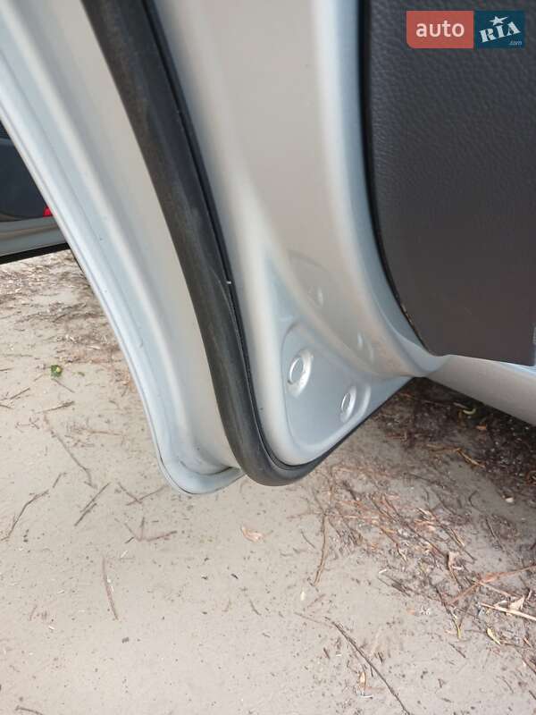 Універсал Volkswagen Golf 2007 в Чернігові