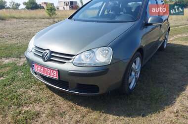 Хетчбек Volkswagen Golf 2004 в Краматорську