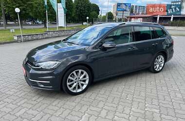 Універсал Volkswagen Golf 2018 в Луцьку