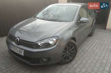 Хэтчбек Volkswagen Golf 2009 в Кролевце